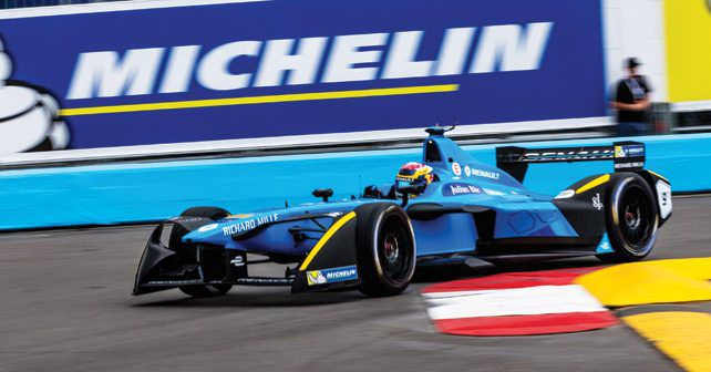 Sebastien Buemi returns to the top of the Formula E pile