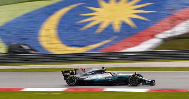 F1 2017: Hamilton in 70th heaven while Vettel's championship bid takes another hit in Malaysian GP qualifying