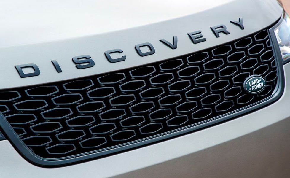 Land Rover Discovery image 2017 1024 da