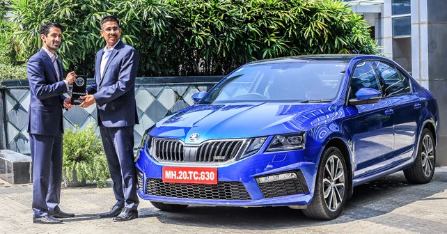 Ashutosh Dixit, Director, Sales & Marketing, Skoda India, accepts the award for the Octavia RS