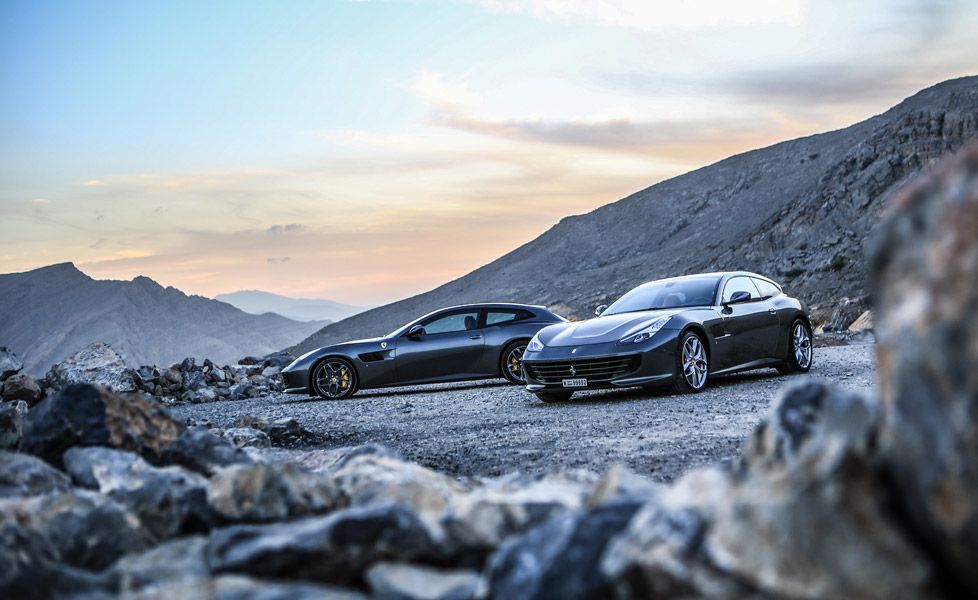 Ferrari GTC4LUSSO T - Photos