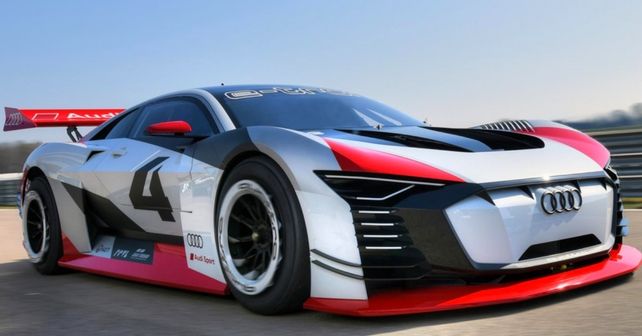 Audi e-tron Vision Turismo arrives from Playstation to racetrack