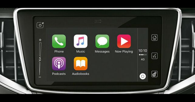 Apple CarPlay to finally support third-party maps