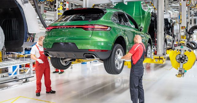 2019 Porsche Macan production begins