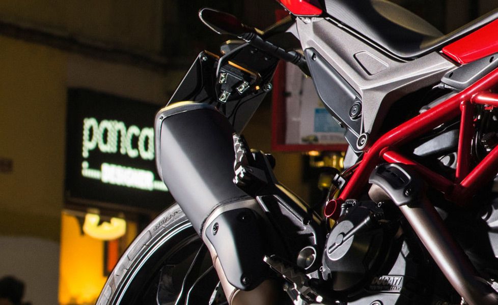 Ducati Hypermotard 939 Image Gallery 6