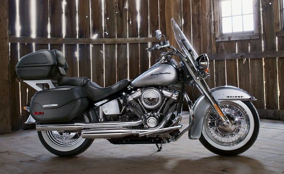 Harley Davidson Deluxe Image Gallery 2
