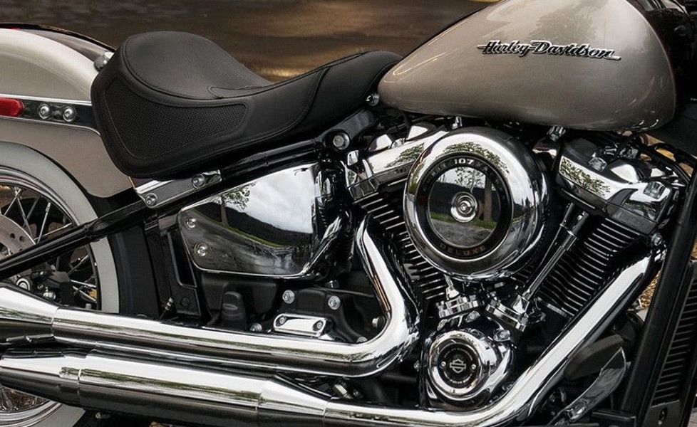 Harley Davidson Deluxe Image Gallery 7