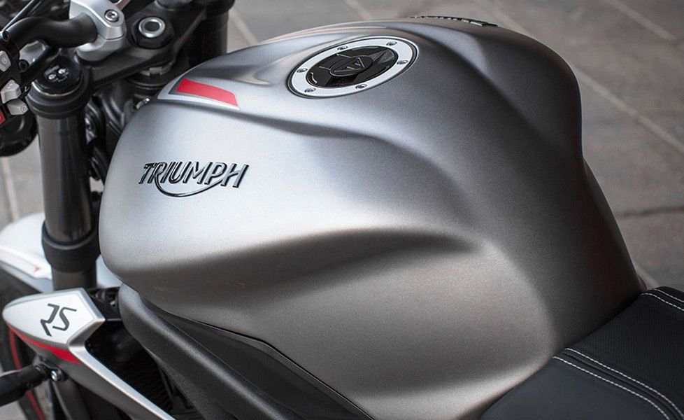 Triumph Street Triple RS Image Gallery 6