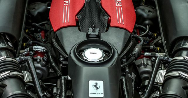 Ferrari 488 GTB Engine