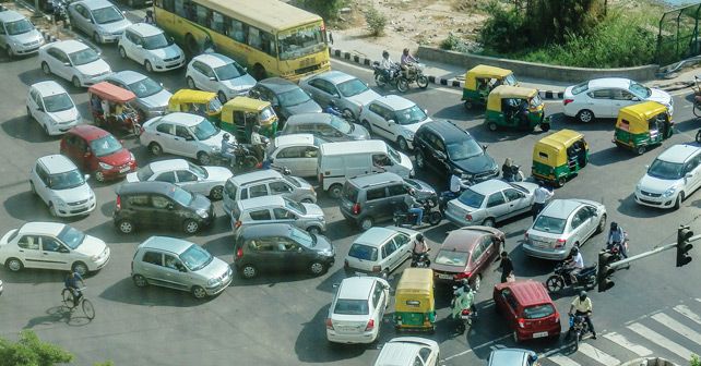 The 'broken windows' approach could improve India's dangerous road habits