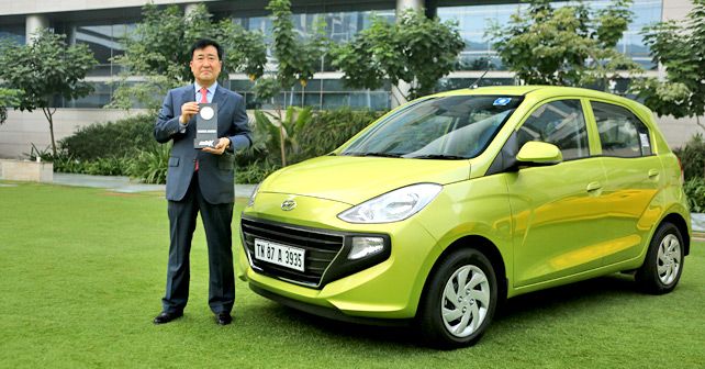 Y K Koo Hyundai India Accepts The Autox Award1
