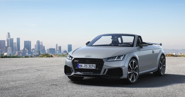 2019 Audi TT RS Coupe and Roadster unveiled - autoX