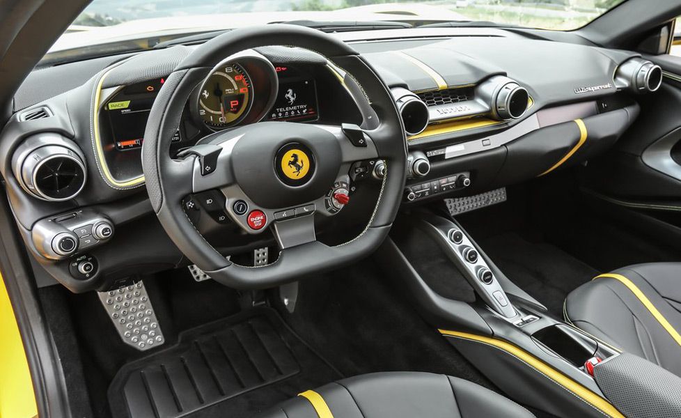Ferrari 812 Image 4