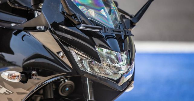 Suzuki gixxer sf store 150 visor price