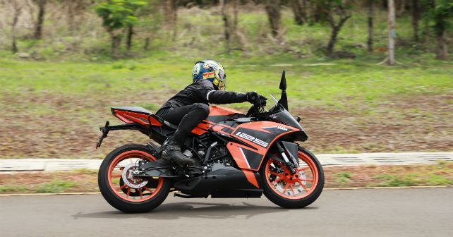 KTM RC 125 Review: First Ride