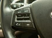 Hyundai Creta steering controls