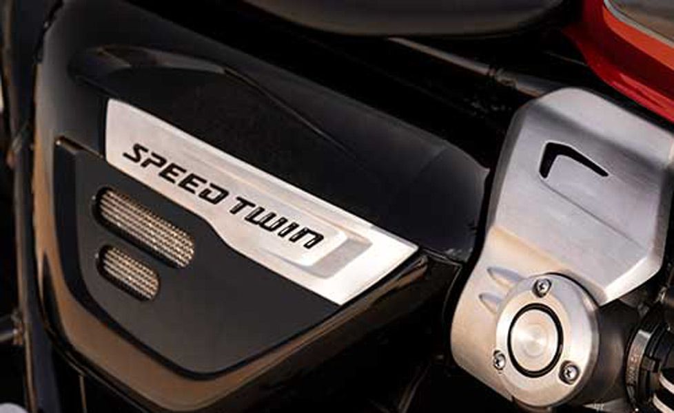 Triumph Speed Twin Image 1 