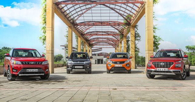 Hyundai Venue vs Maruti Suzuki Vitara Brezza vs Mahindra XUV300 vs Tata Nexon - Photos