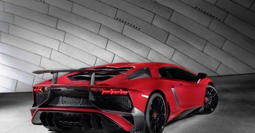Geneva Motor Show: Welcome the fastest Lamborghini ever – Aventador LP 750-4 Superveloce