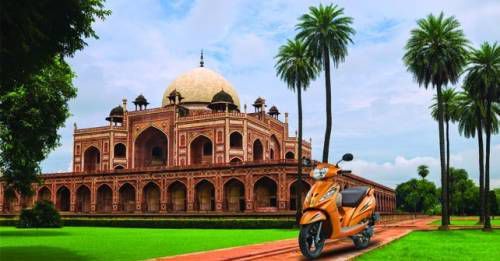 Exploring 5 hidden gems of Delhi on a TVS Wego