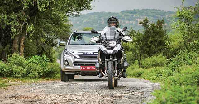 BMW R 1250 GS Pro And Isuzu D Max V Cross On Road
