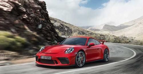 2017 Geneva Motor Show: Porsche 911 GT3 revealed