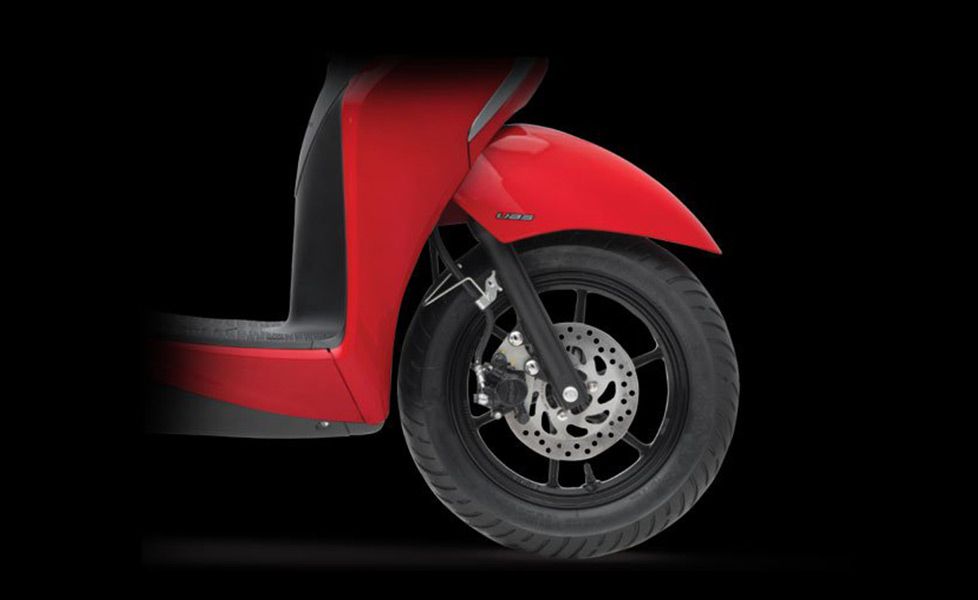 Yamaha Fascino 125 Image cast wheel with disc