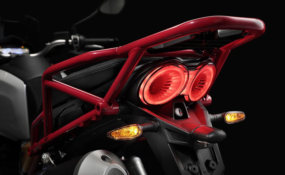 Moto Guzzi V85 Image 5 