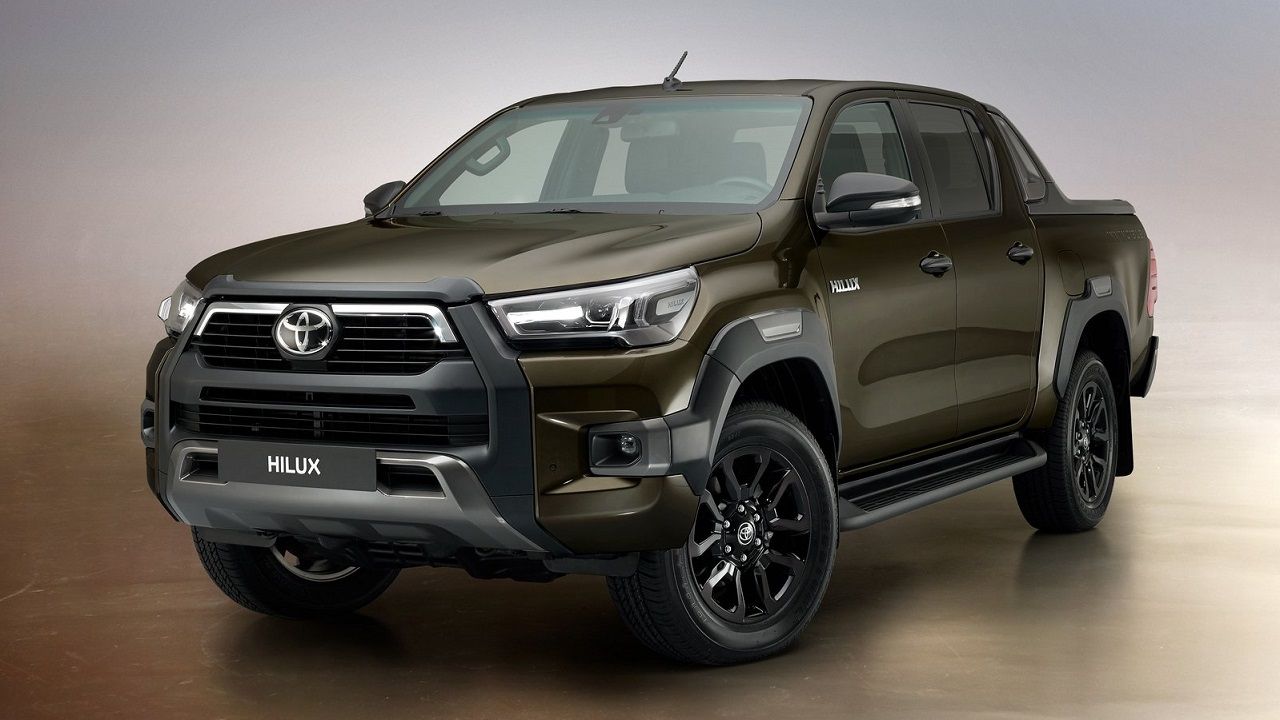 2021 Toyota Hilux revealed - autoX