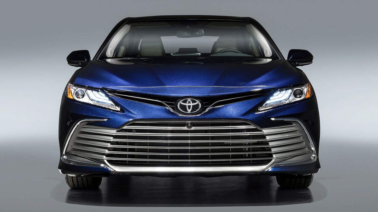 2021 Toyota Camry Hybrid arrives with better safety tech and a new trim