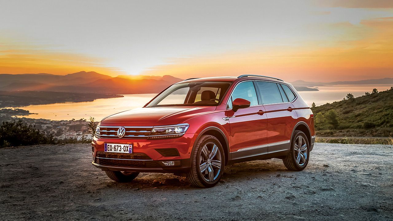 Машина Volkswagen Tiguan