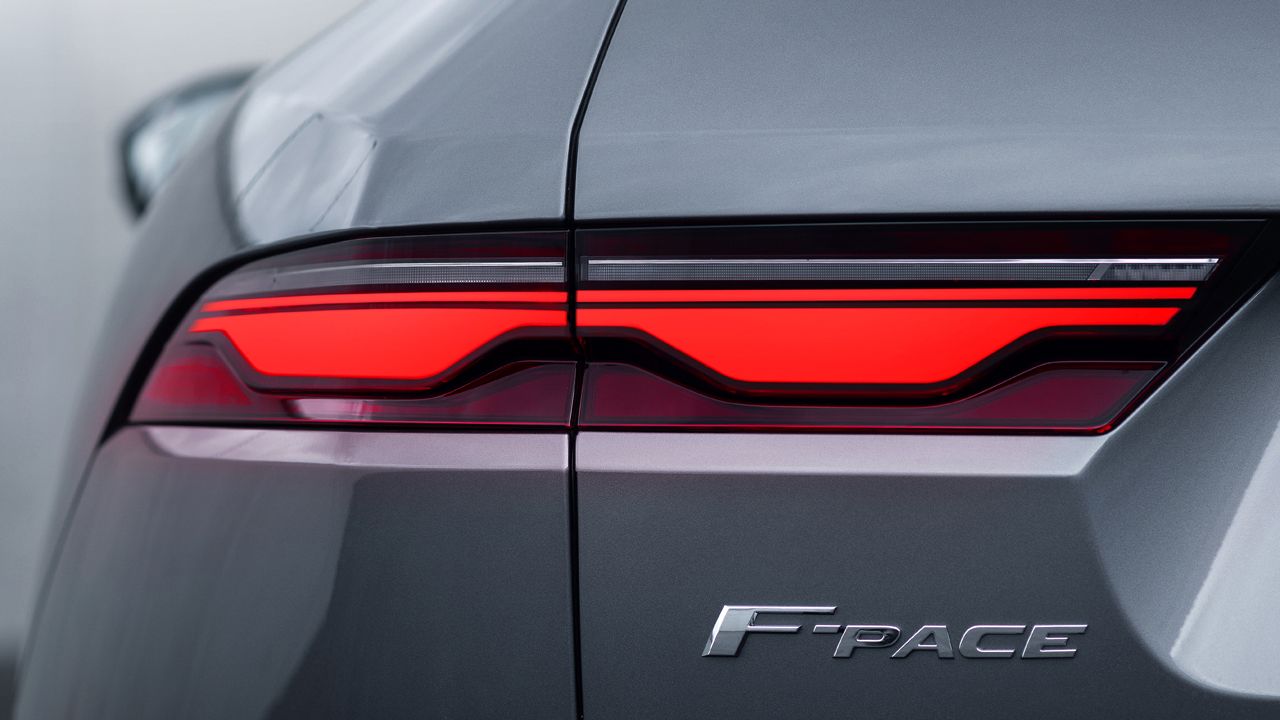 21 Jaguar F Pace Facelift Gains Hybrid Power A New Interior Autox