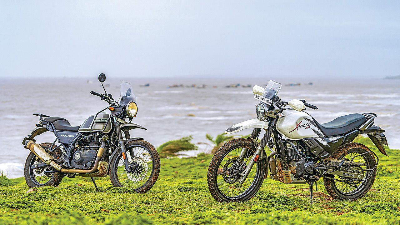 Hero Xpulse 200 vs Royal Enfield Himalayan - Photos