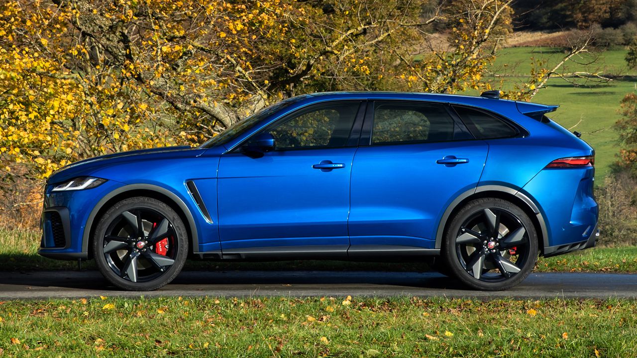2021 Jaguar FPACE SVR debuts with improved top speed and acceleration