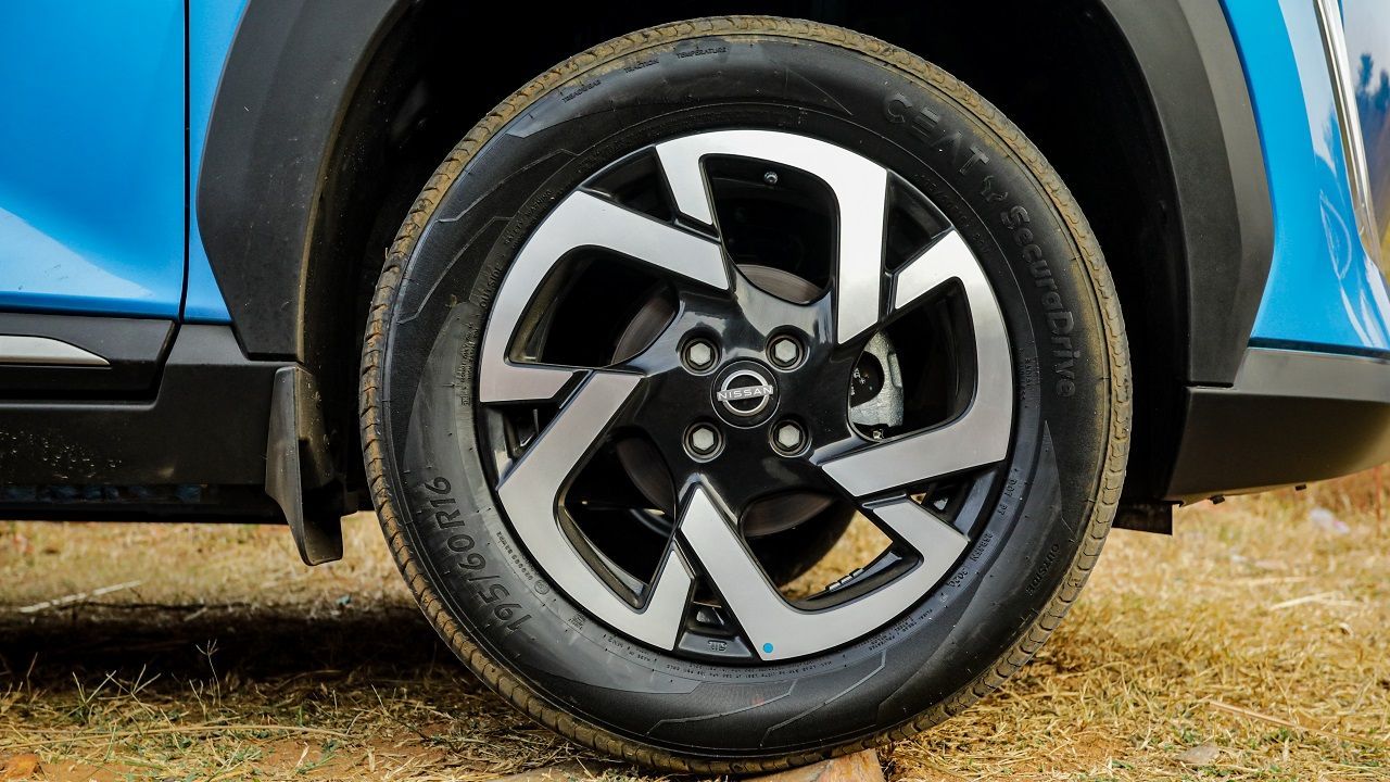 Nissan Magnite alloy wheels