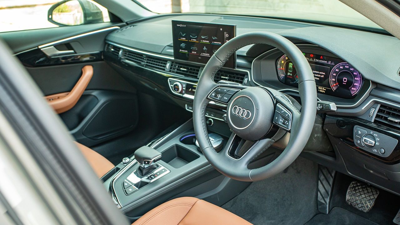 2021 Audi A4 interior1