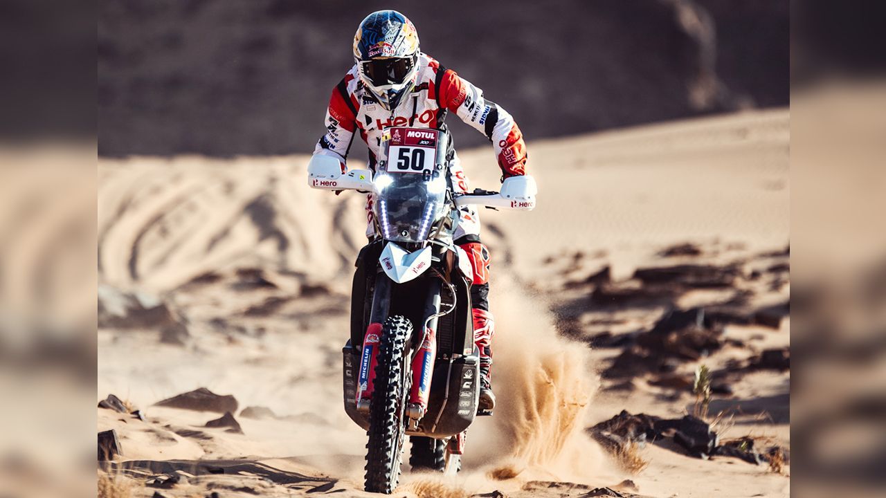 Dakar 2021: Hero MotoSports' CS Santosh crashes out on Stage 4