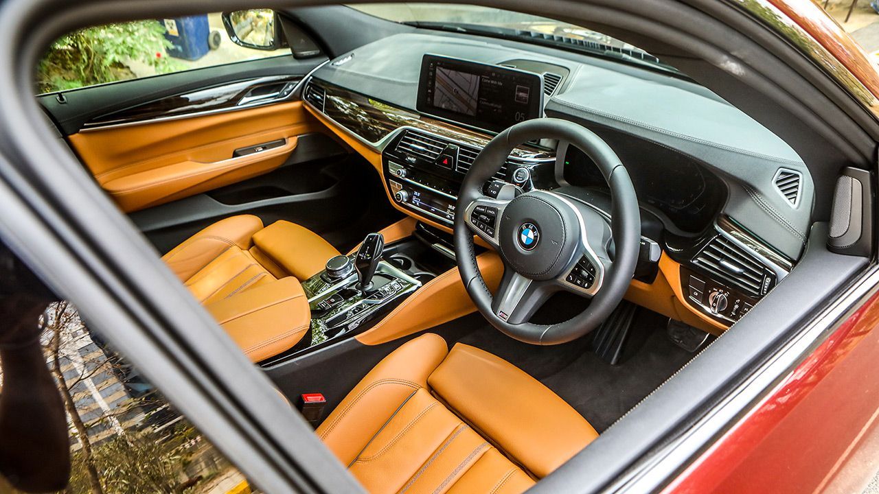 2021 BMW 6 Series GT Dashbboard View11