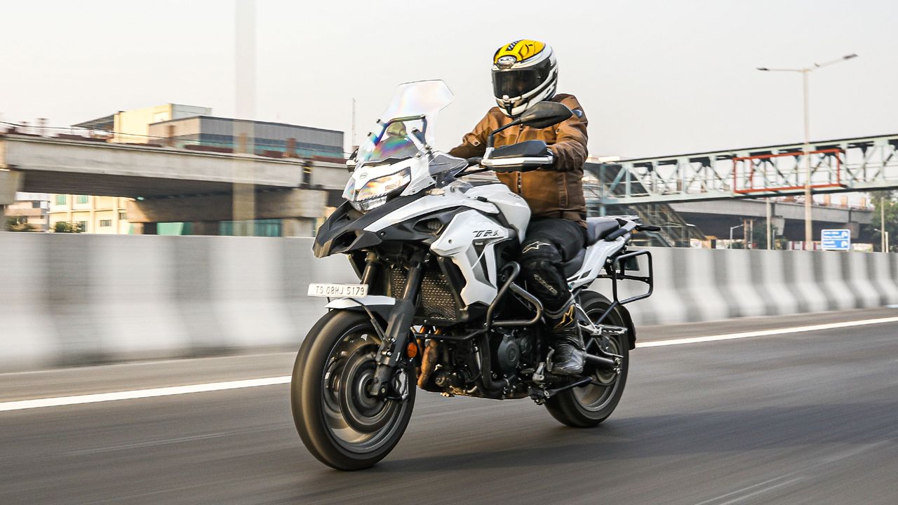 BS6 Benelli 502 First Ride -