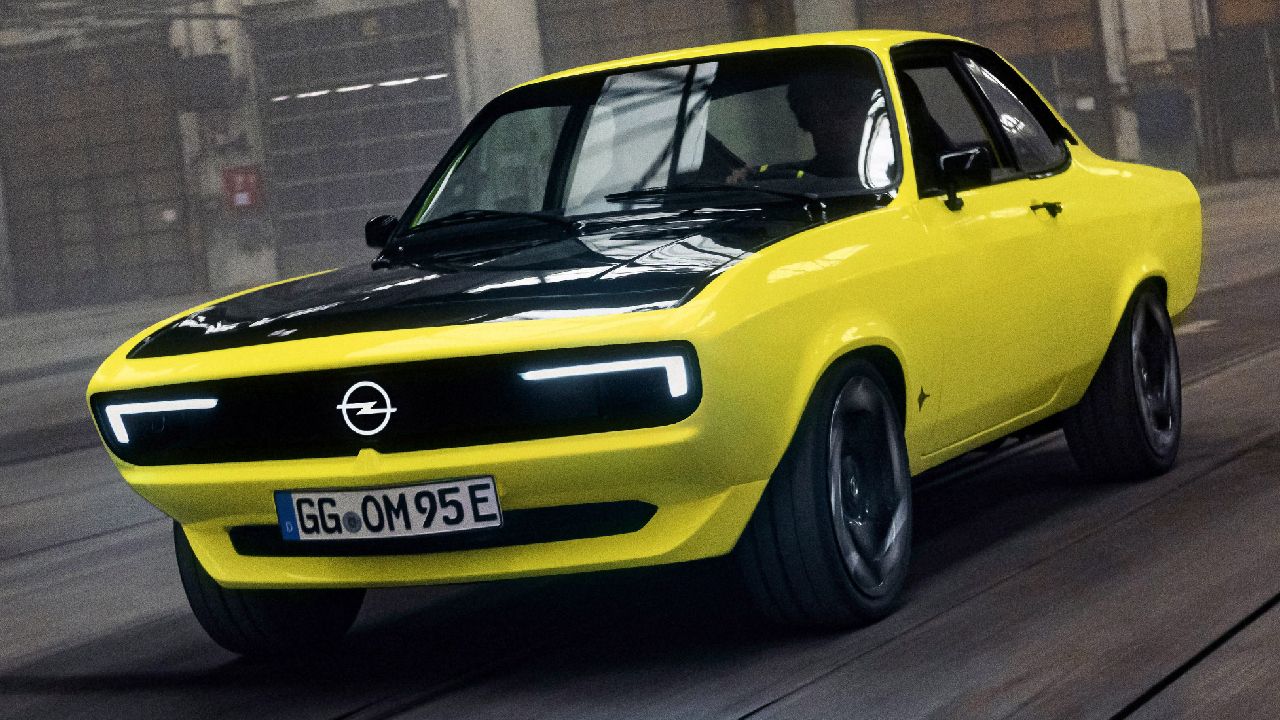 Opel Manta GSe ElektroMOD concept showcased