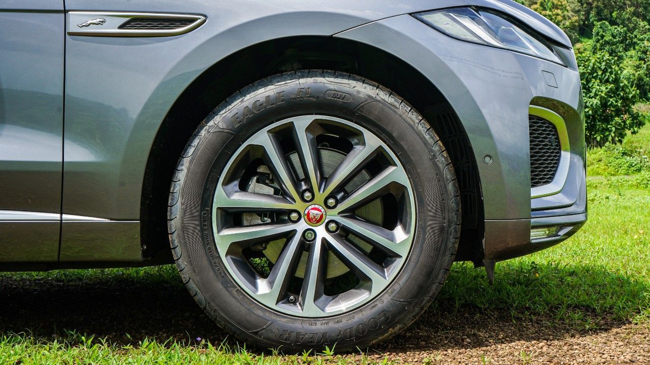 2021 jaguar f pace facelift review india exterior detail alloy wheels m1