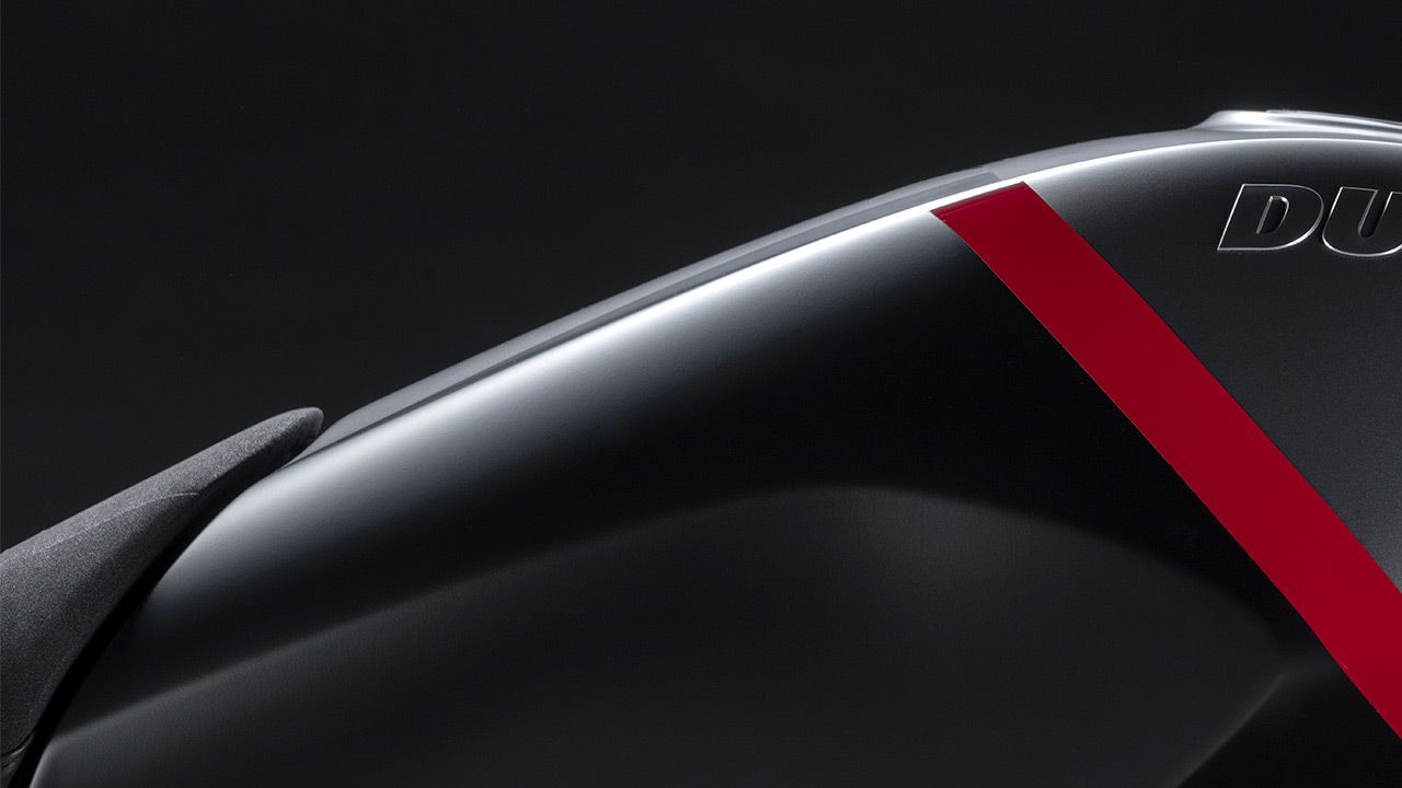 Ducati XDiavel Image 6 