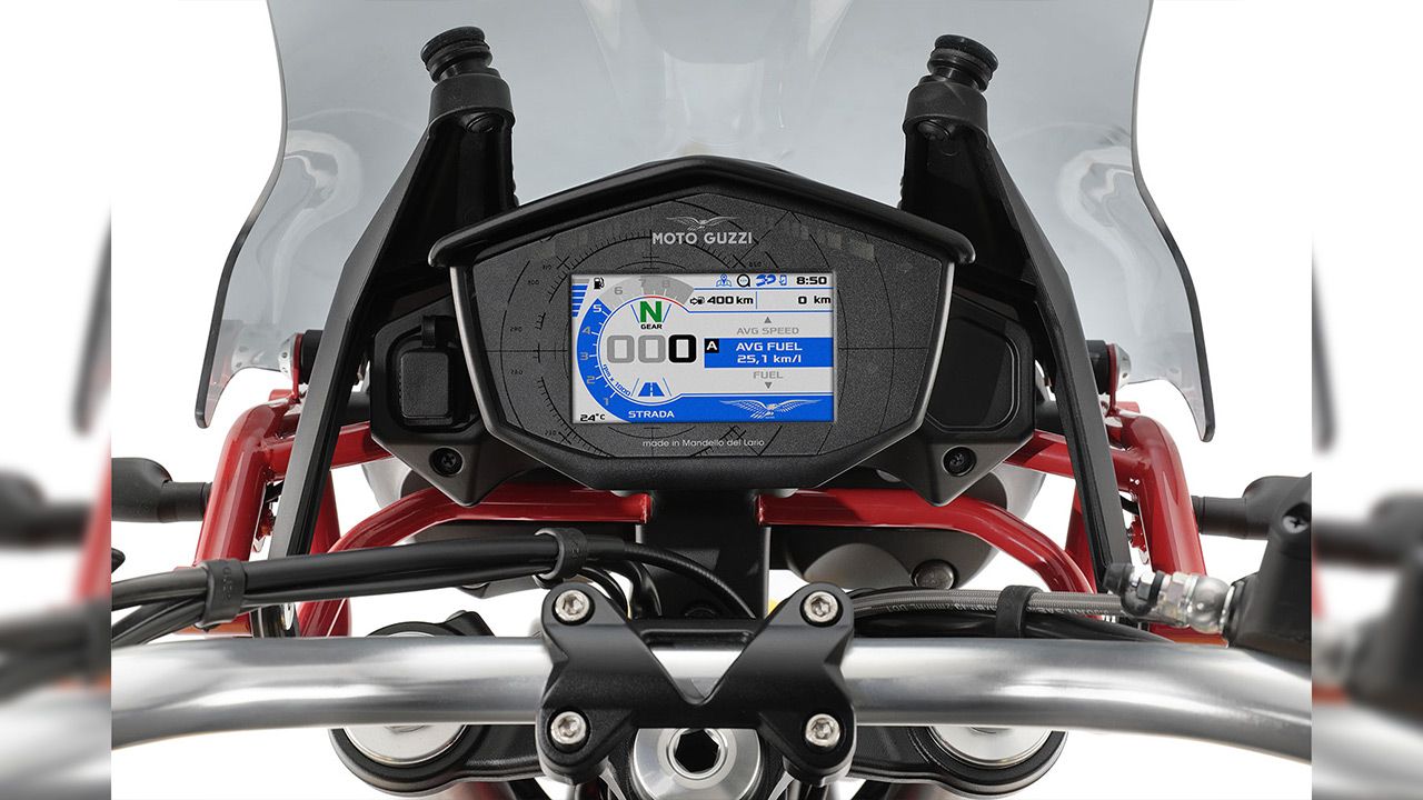 Moto Guzzi V85 TT Image 2 