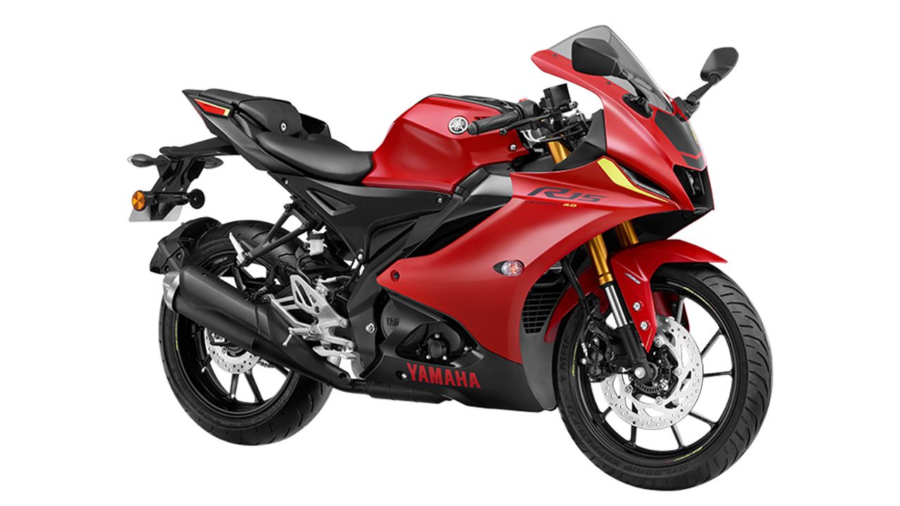 Yamaha yzf r15 v4 red colour