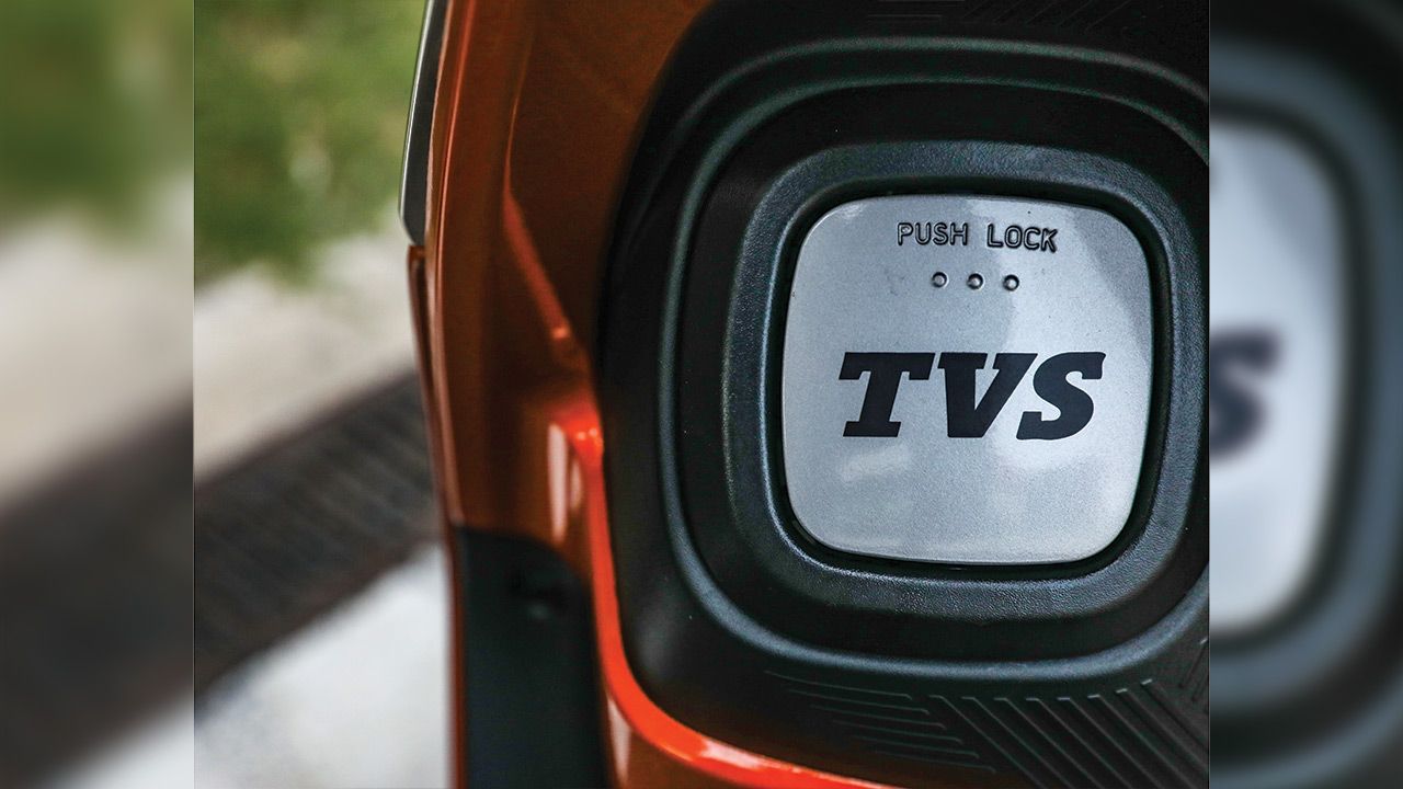 TVS Jupiter 125 Push Lock