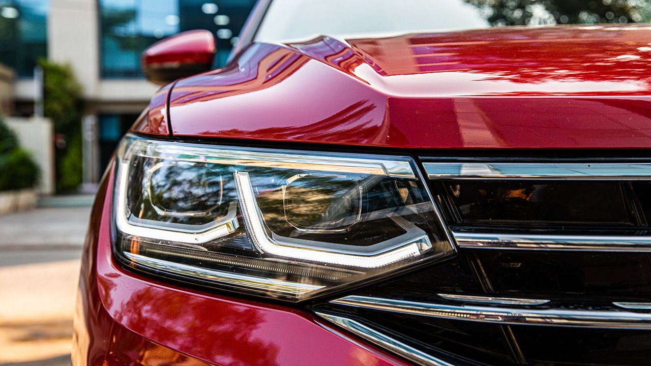 Better headlights boost Volkswagen Tiguan to highest award