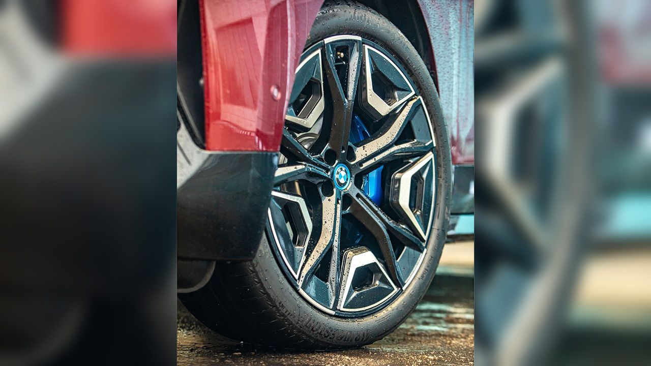 BMW iX Alloy Wheel