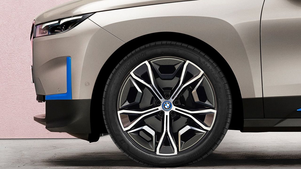 BMW iX front left wheel