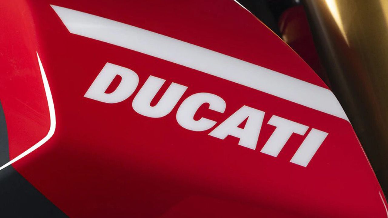 Ducati Hypermotard 950 Ducati Logo