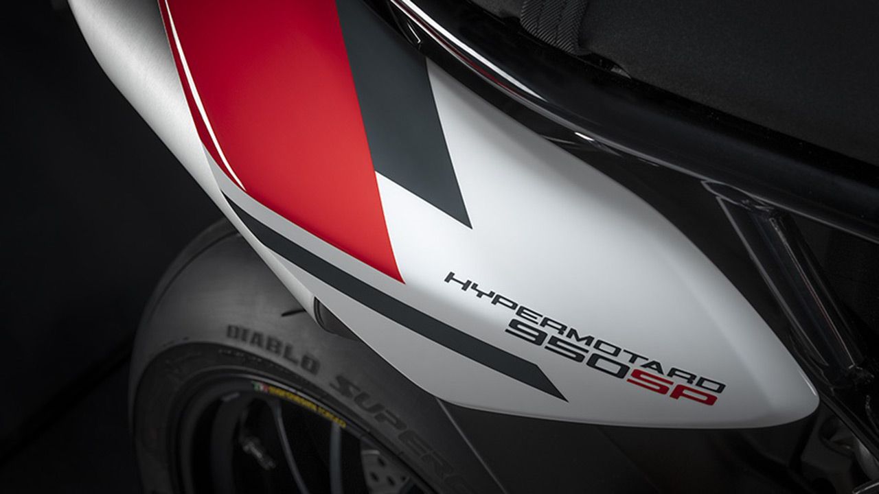 Ducati Hypermotard 950 Model badge